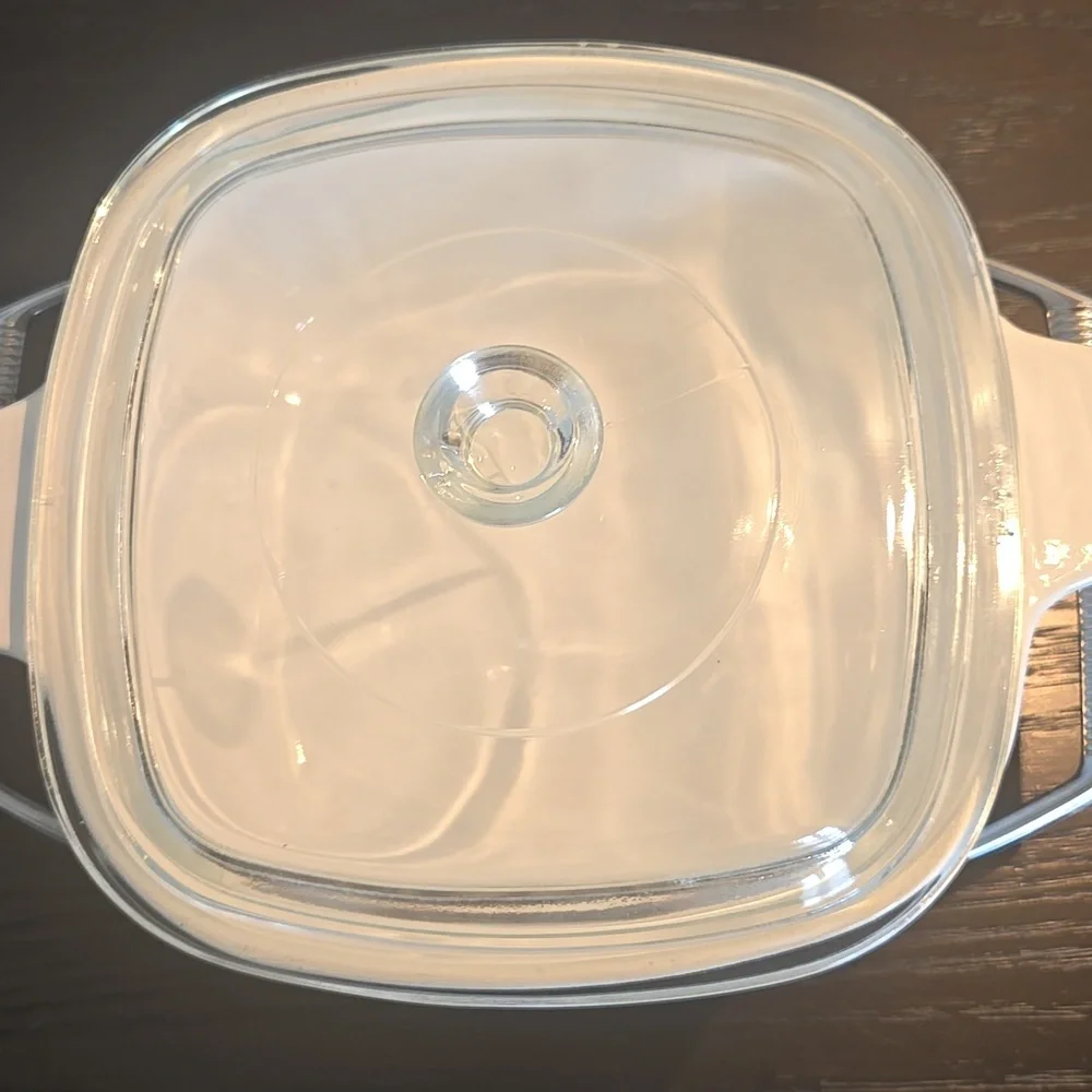 Corningware Cornflower 1.5 Qt Casserole Dish with Trivet